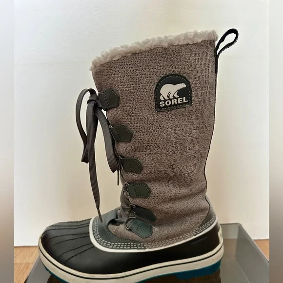 Sorel Tivoli size 7.5 Gray and Black Winter Boots - Picture 7 of 10